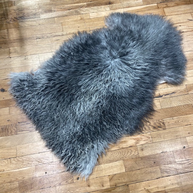 Naturfärgad Tibetanskt Lammskinnsfäll