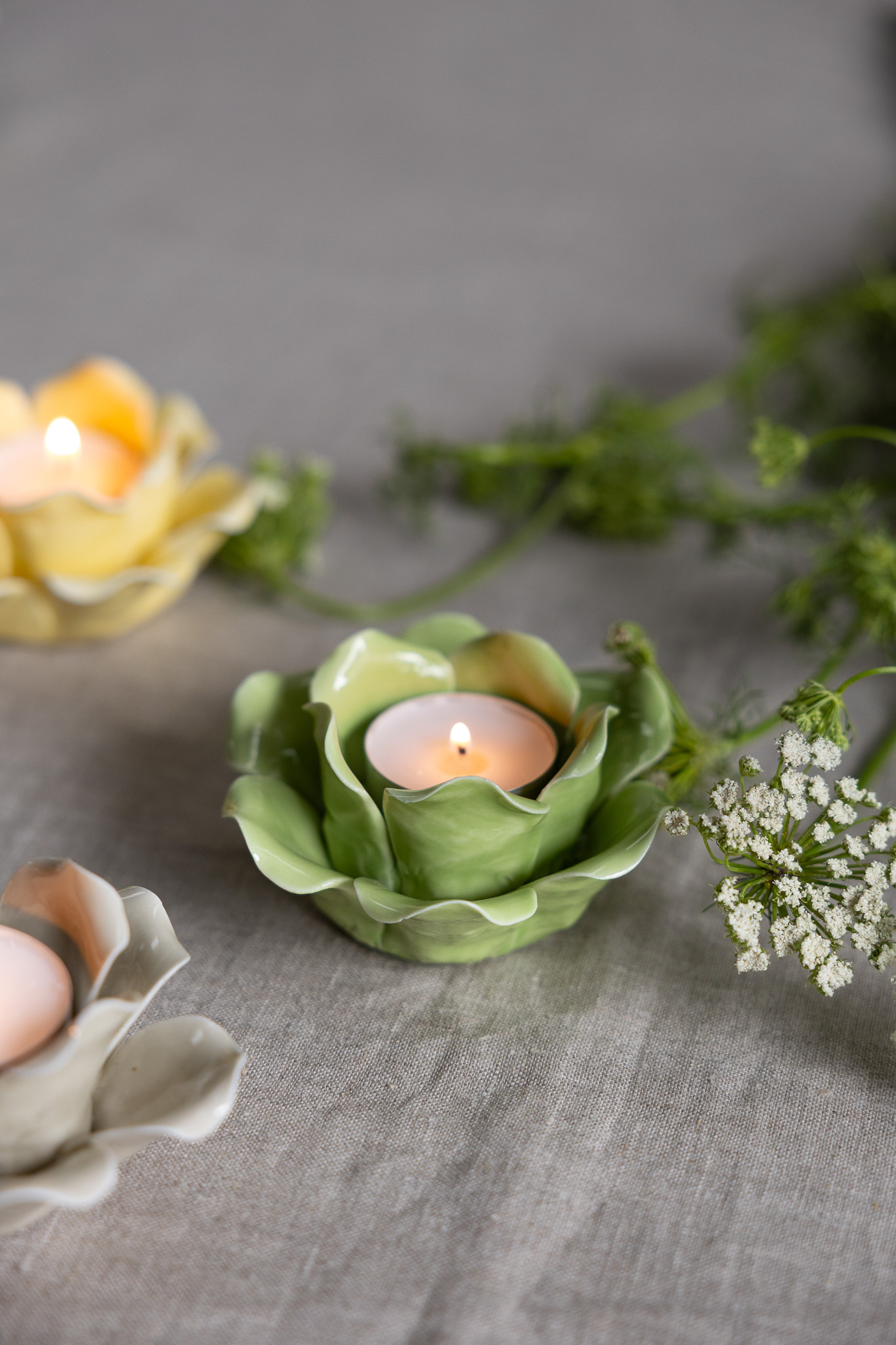 Candle holder - Flower - Light green - Tealight - Porcelain - Ø12 x 8 cm - 3