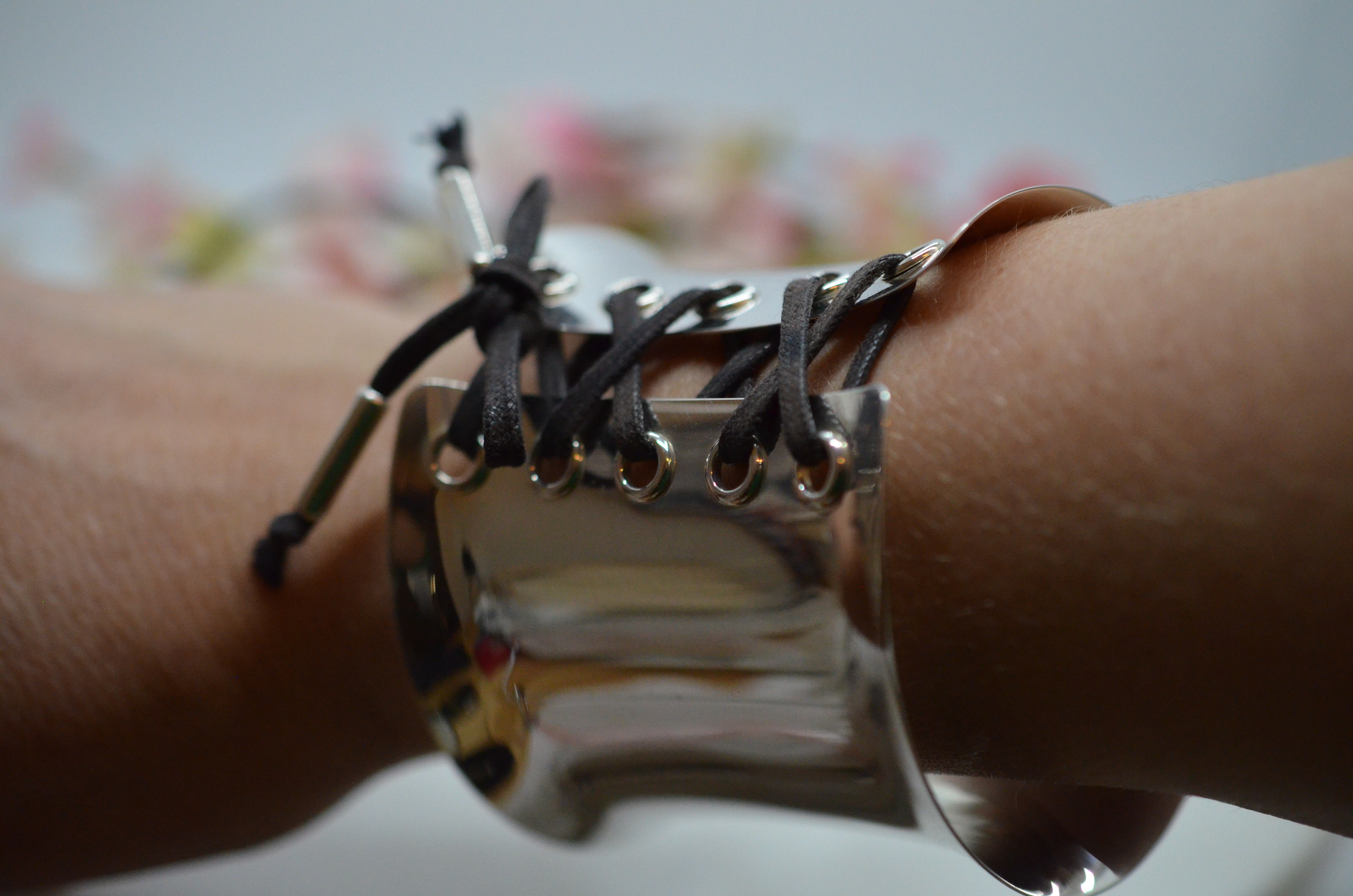 Second Hand Georg Jensen "Lace Up Cuff" silver bangle - 5