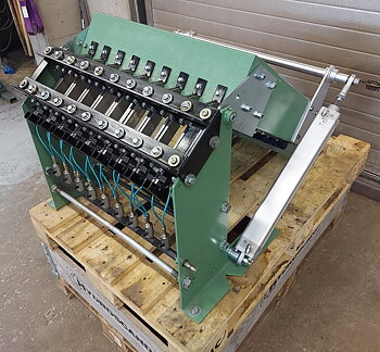 Reconditioned Nailbox with 9 Nail guides