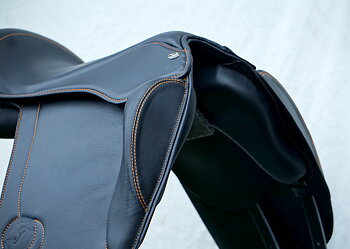 Gaiter Dressage V3 (bomlös med vadderade kåpor)