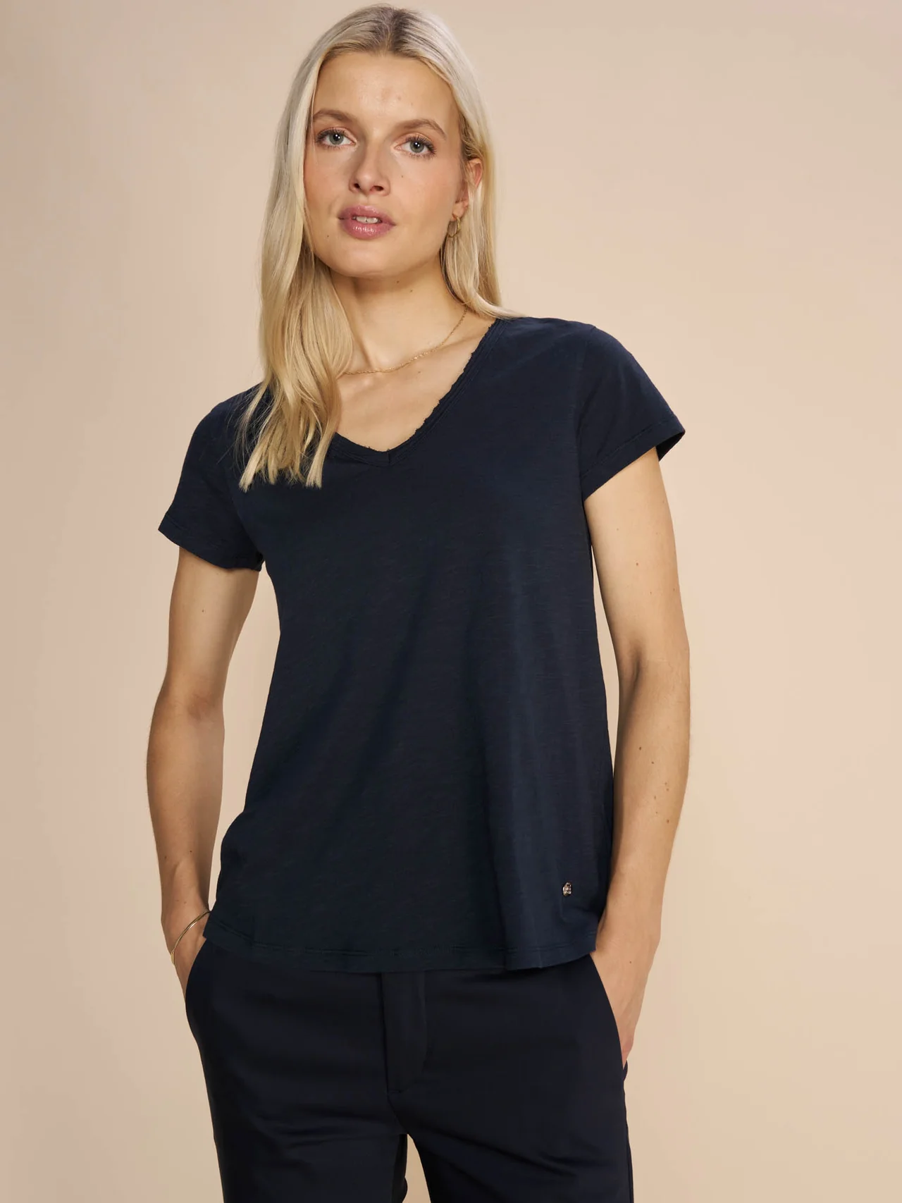 Mos Mosh Tulli V-neck Tee Navy - 2