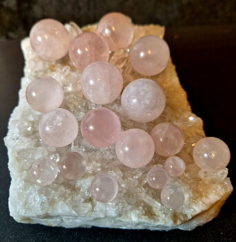 Rosenkvarts Kula, 8-22mm