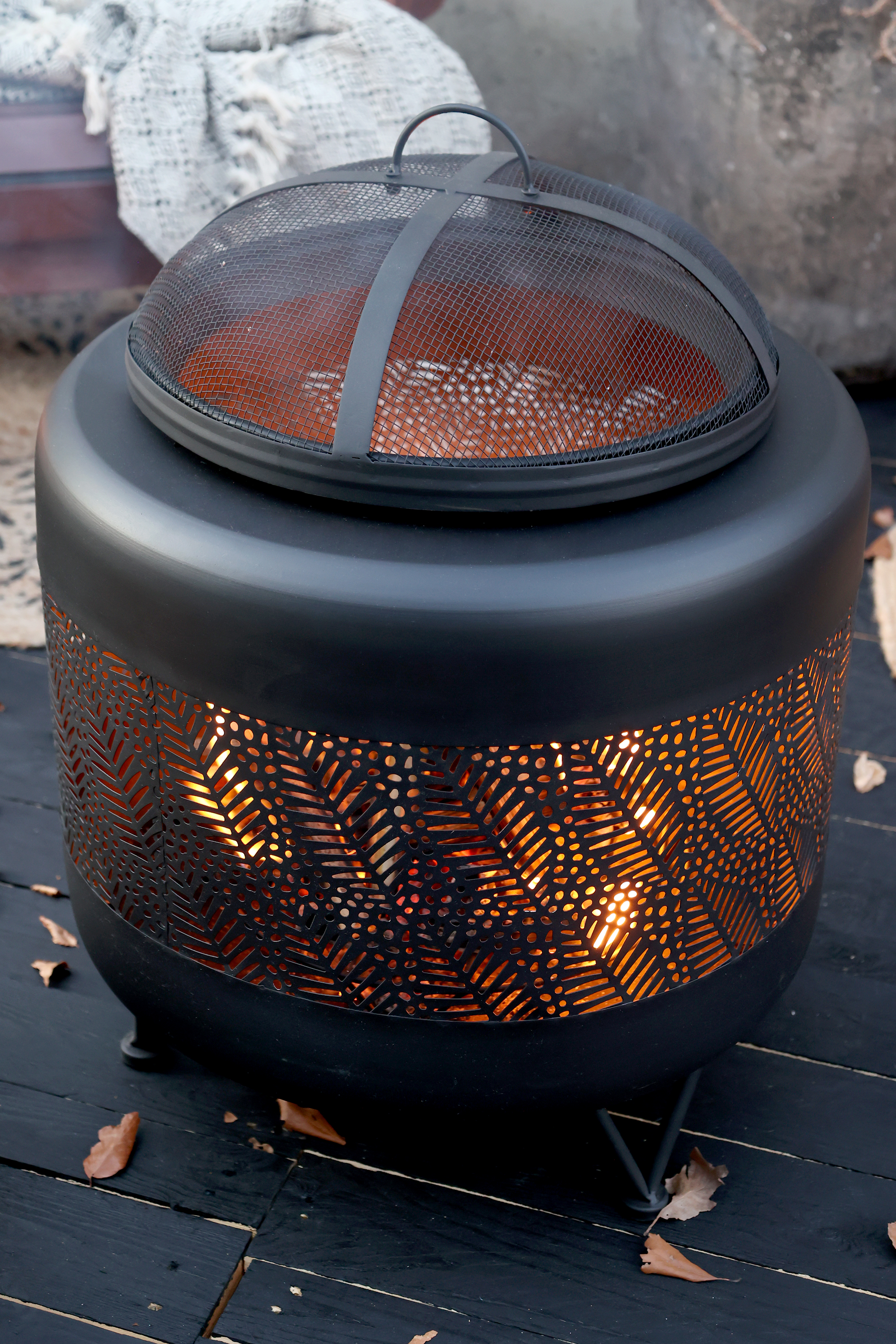 Fireplace - H68/Ø50 cm - Black - 5