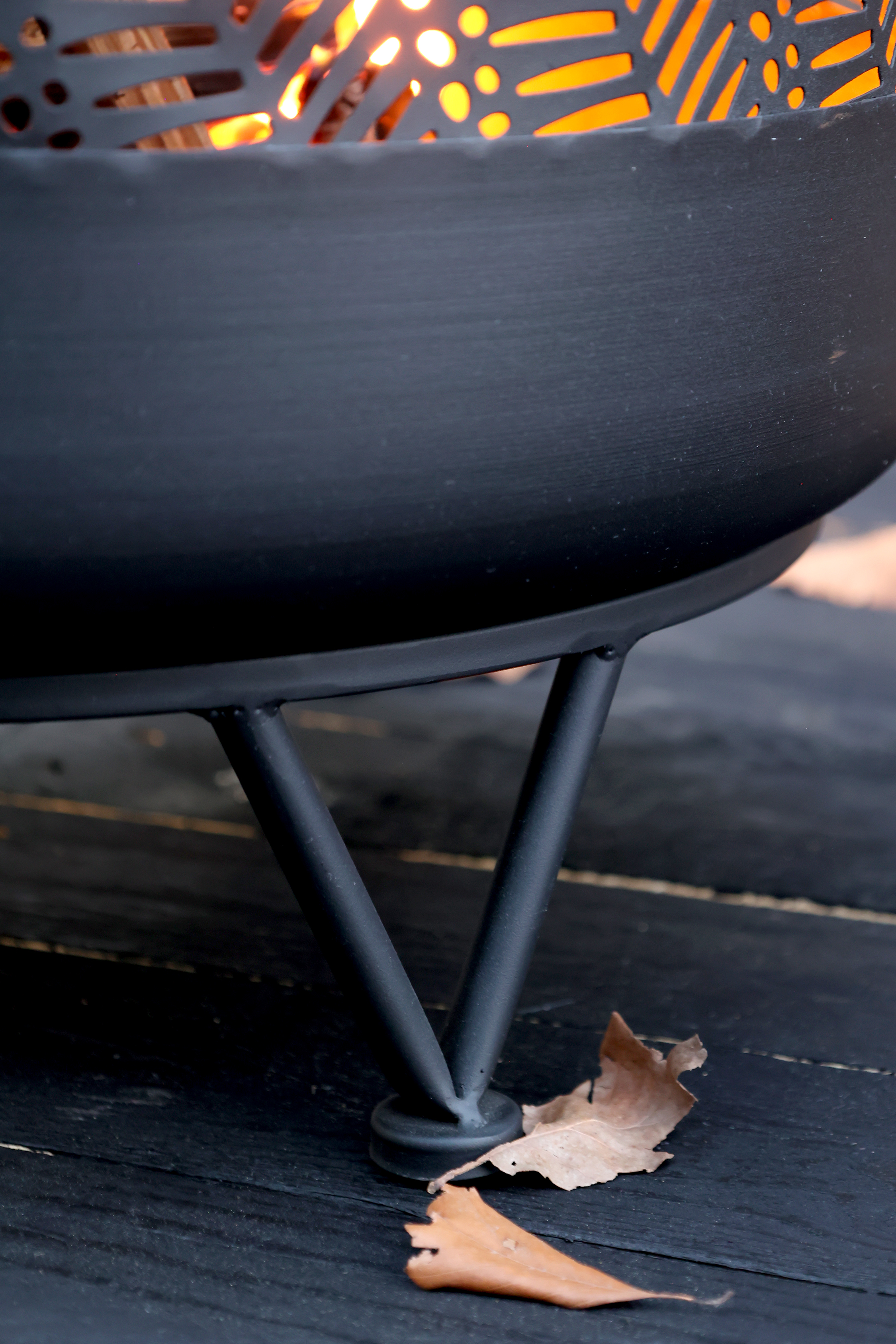 Fireplace - H68/Ø50 cm - Black - 7