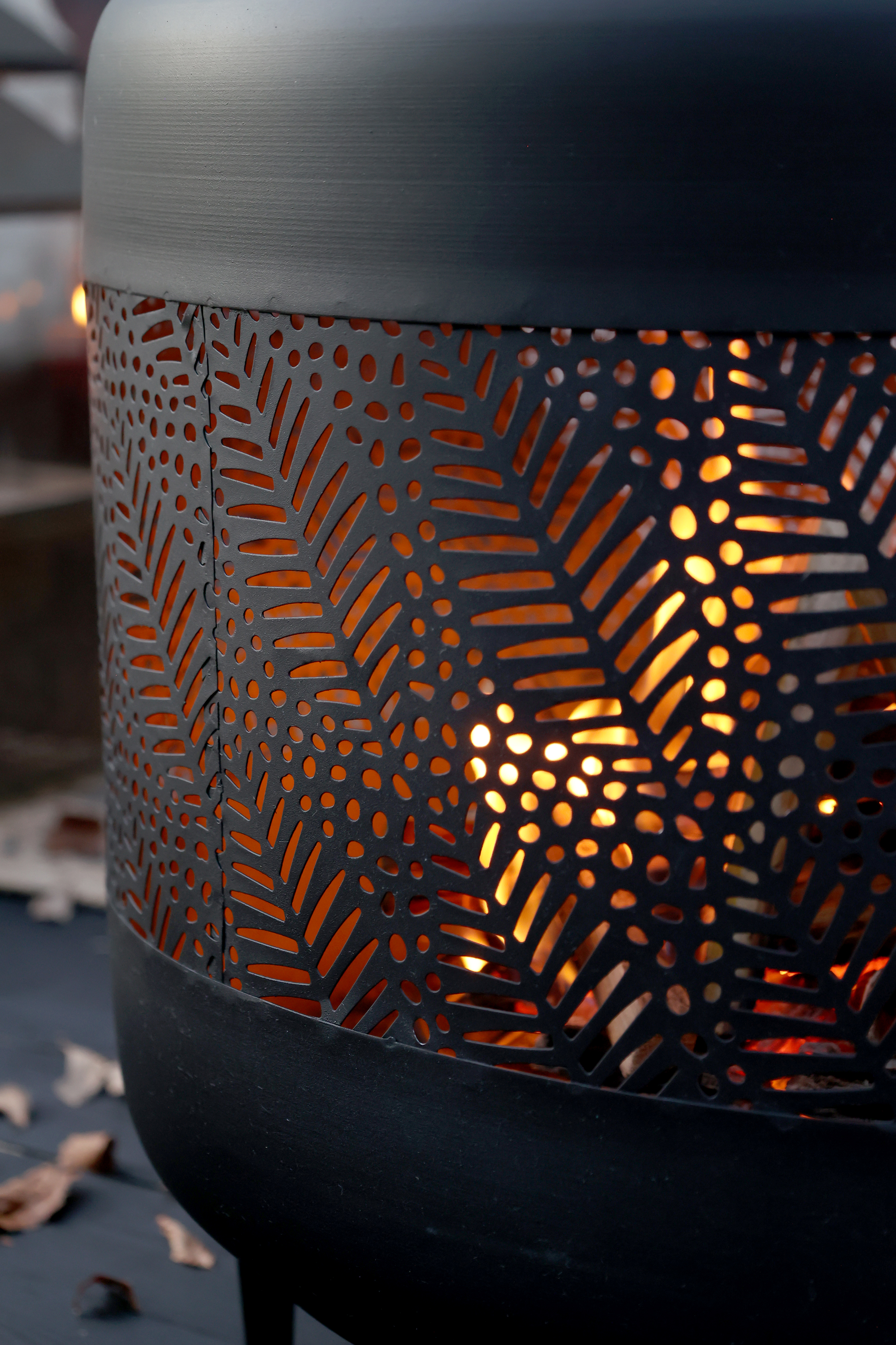 Fireplace - H68/Ø50 cm - Black - 6