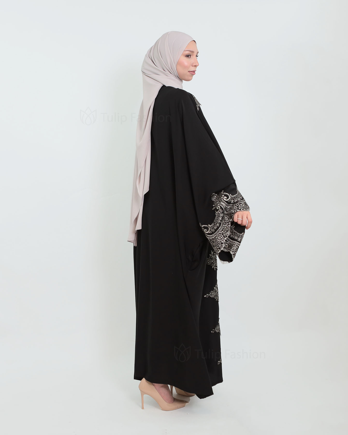 Open Abaya with Lace Embroidery - Black - 6