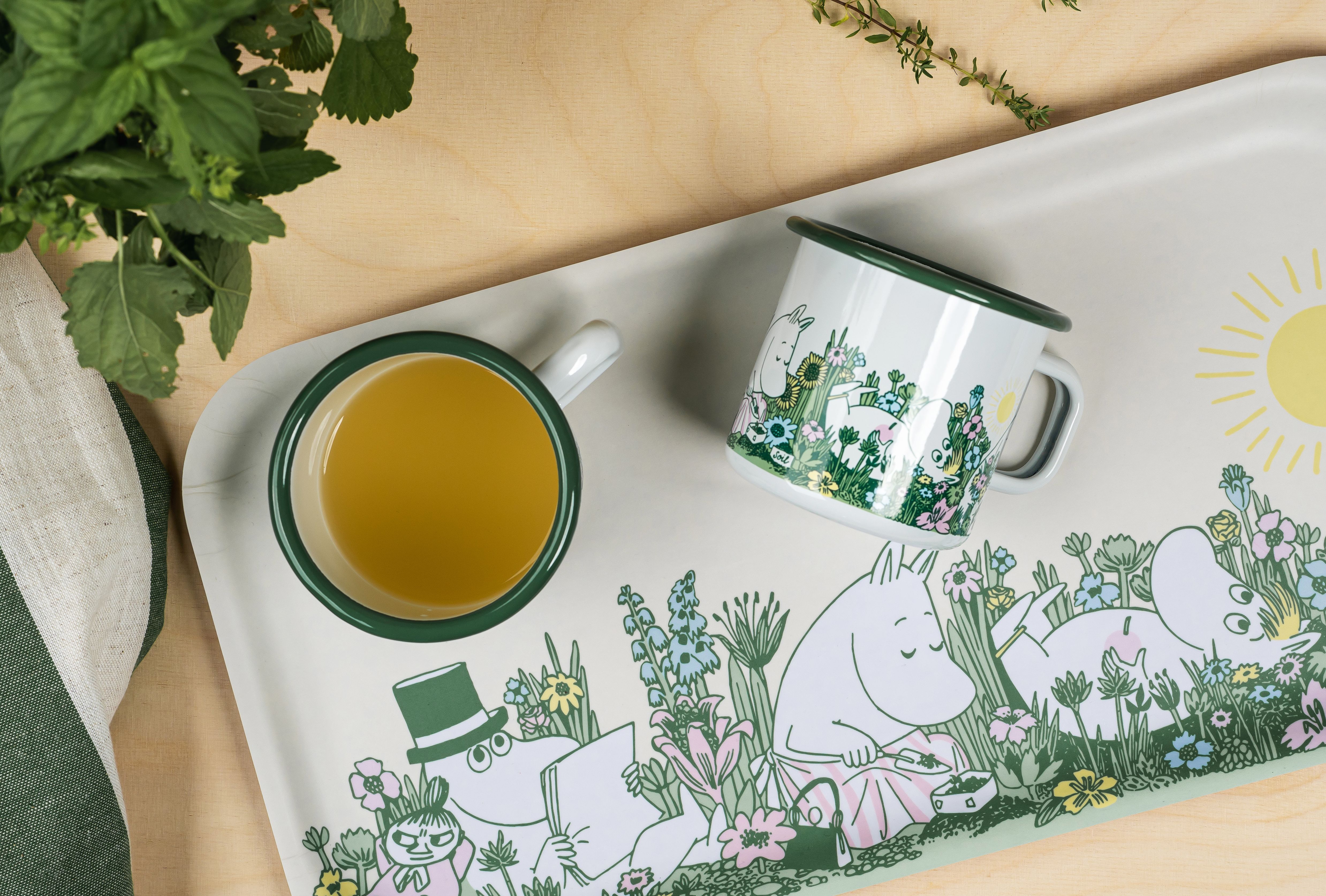 Mumin Emaljmugg 3,7 dl - I trädgården - 5