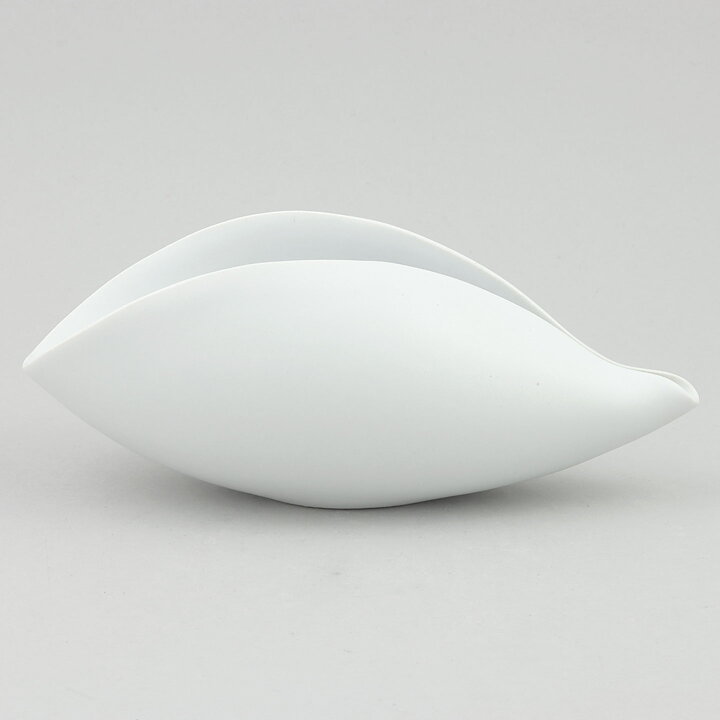 Stig Lindberg (Veckla 1950) White Sculptural Bowl 18 cm (2)