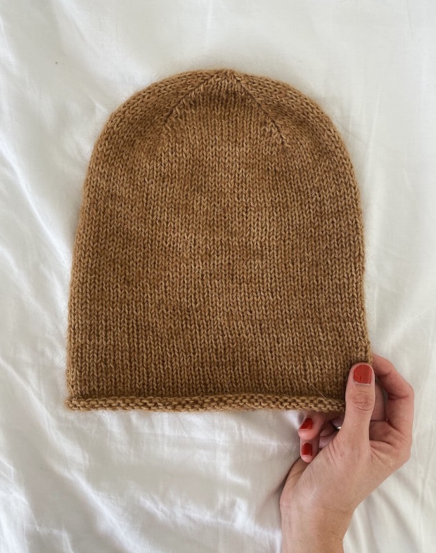 PetiteKnit Baggymössa (19 m st 4,5) - 2