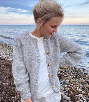 PetiteKnit Novice Cardigan chunky (14 m st 7)