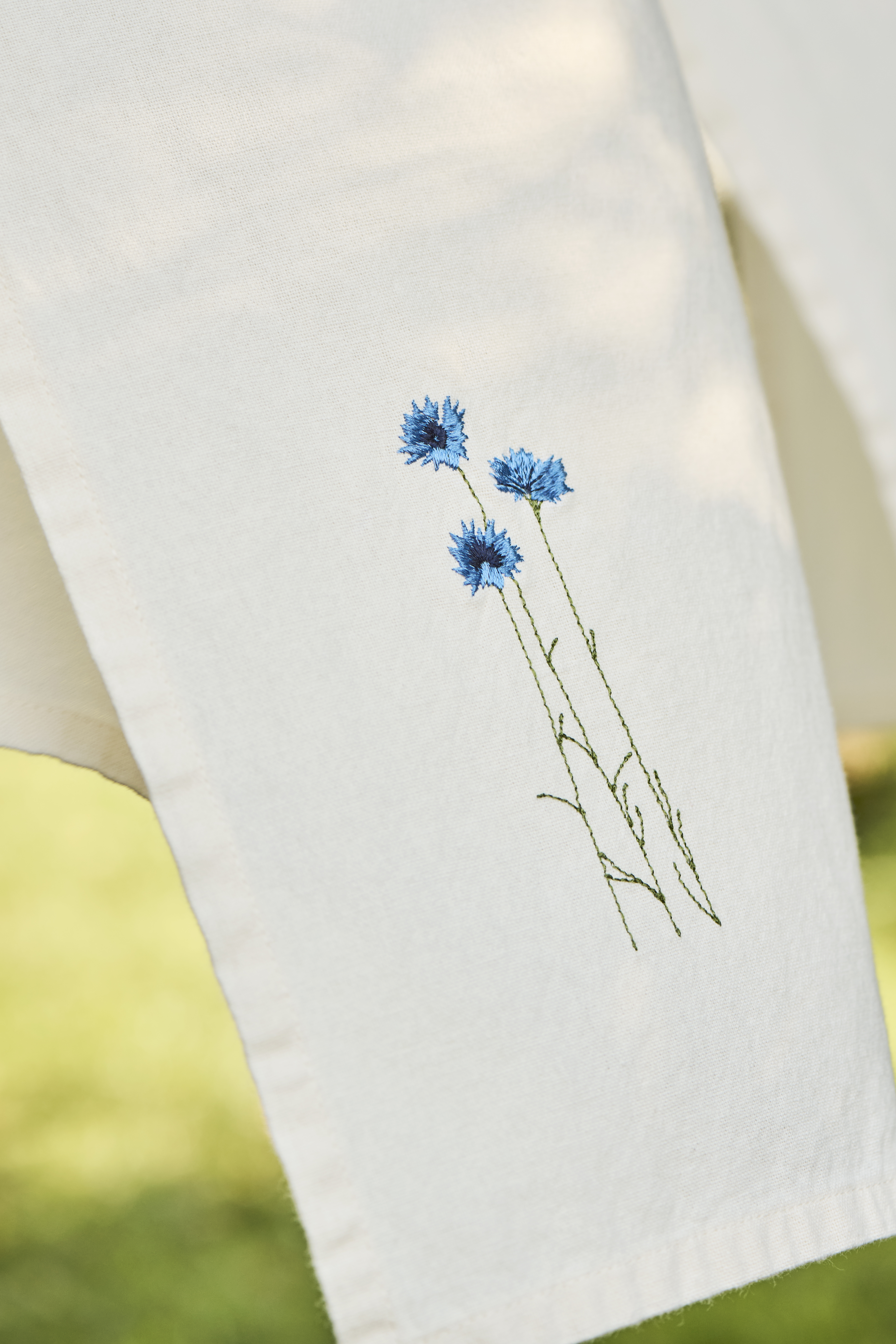 Kökshandduk 50x70 - Flora - Blåklint - Creme/Natur