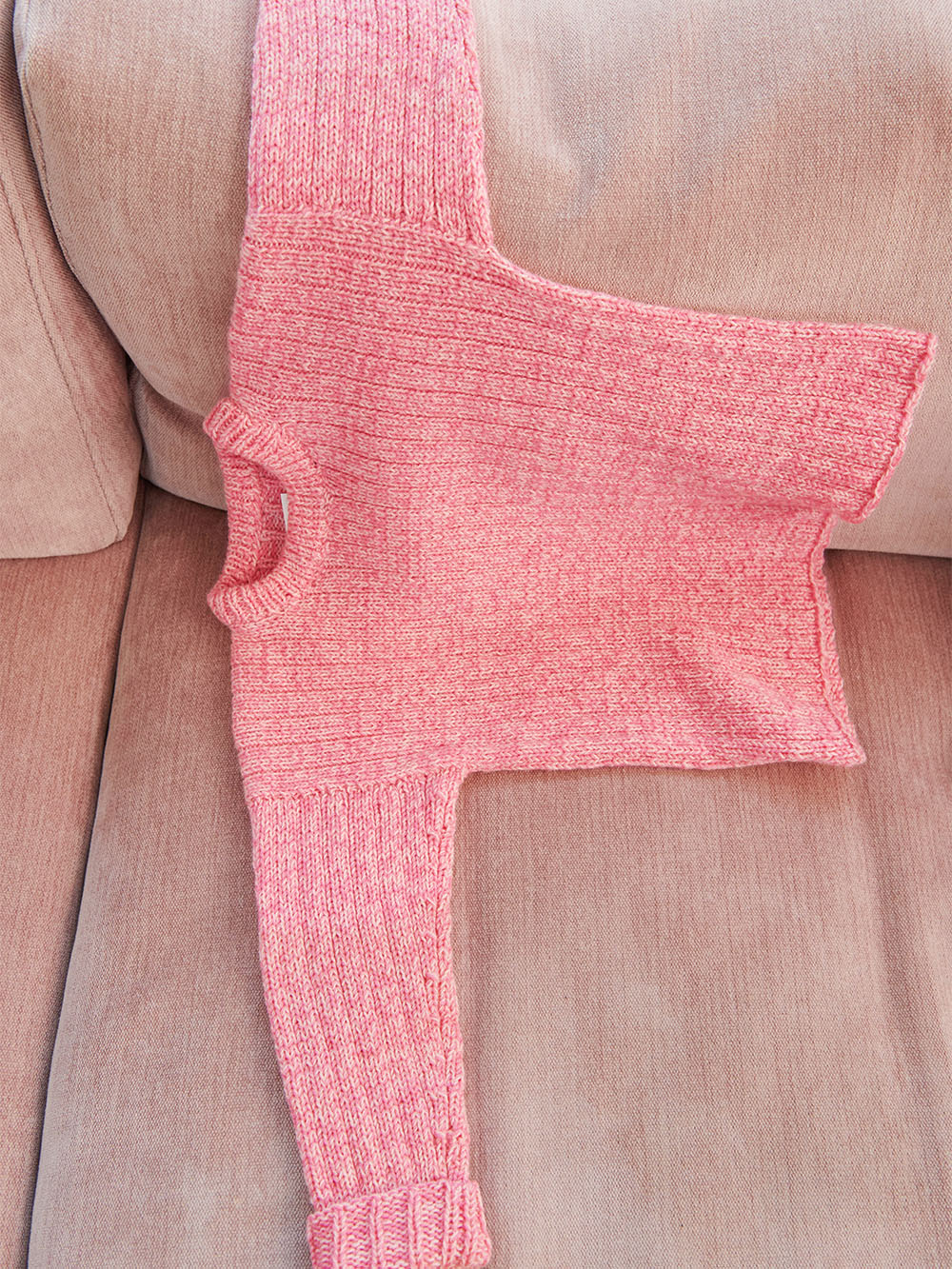 Sandnes Finnick Sweater Junior 2401_04 (24 m ribb st 4) - 3
