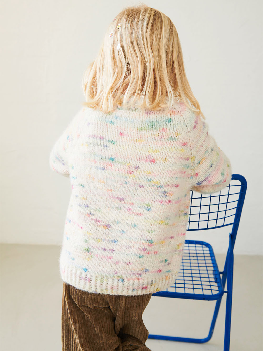 Sandnes Debutant Sweater Junior 2401_05 (18 m st 4,5) - 2