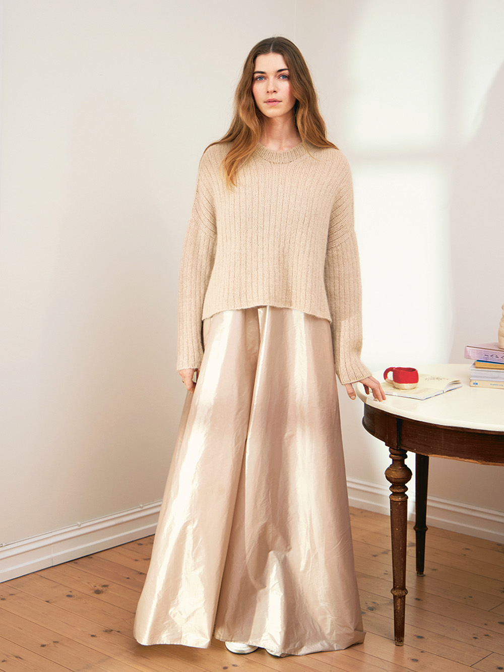 Sandnes Hilda Sweater 2403_04 (24 m resår st 4) - 2