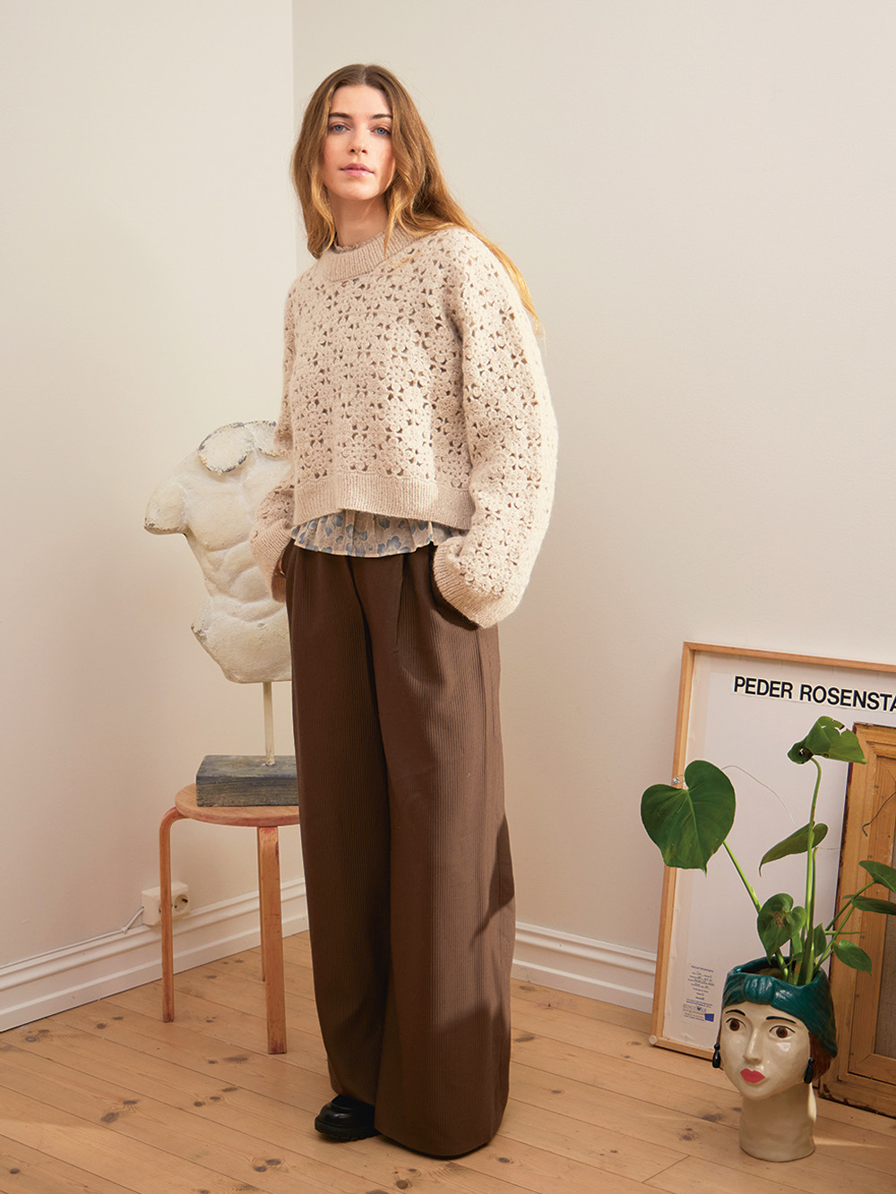 Sandnes Fleur Sweater 2403_06 (virknål 4,5)