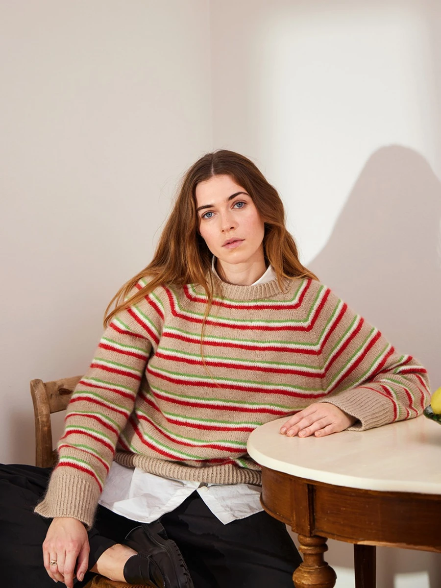 Sandnes North Sweater 2403_12 (23 m st 3,5) - 3