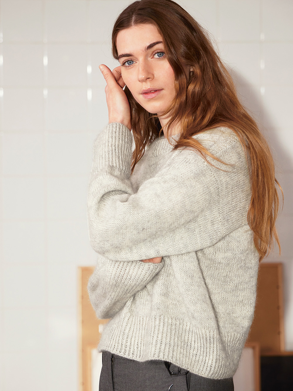 Sandnes Heather Sweater 2403_13 (21 m st 4)
