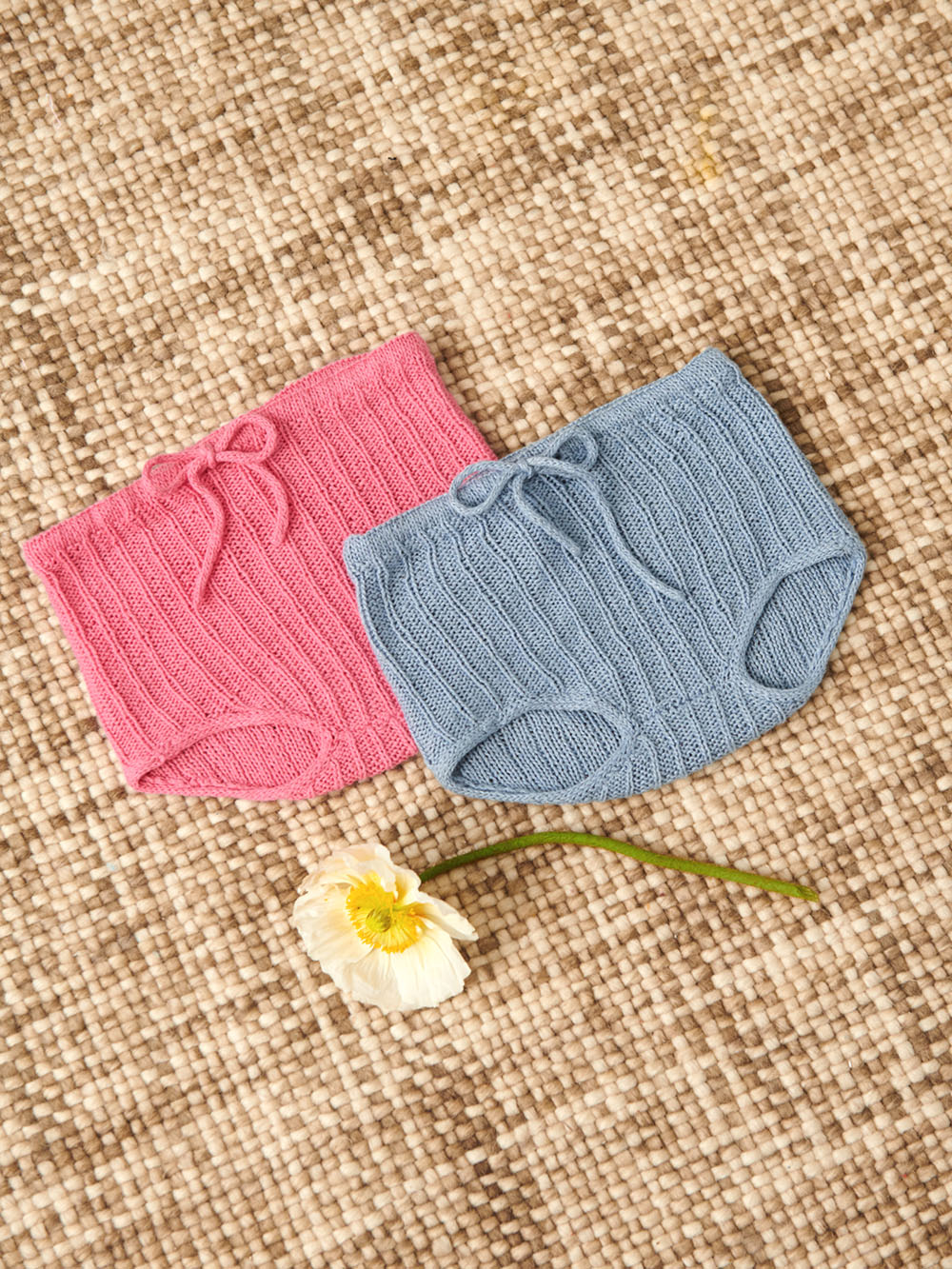 Sandnes Lilja Singlet, Linus Diaper pants & Bonnet 2407_05 (27 m st 3) - 8