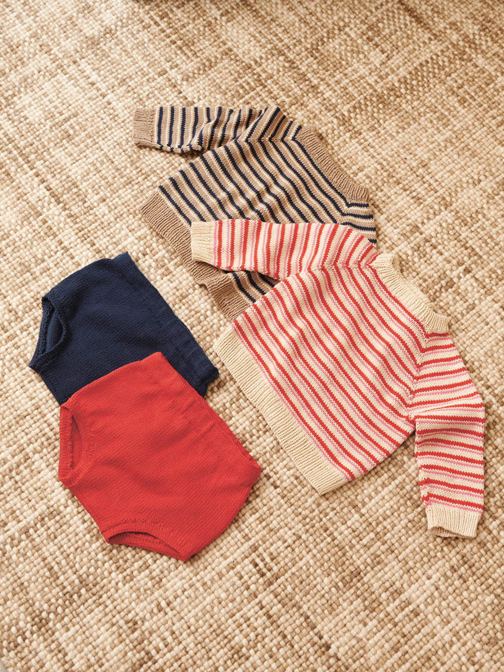 Sandnes Collin Sweater & Diaper Pants 2407_06 (27 m st 3) - 3