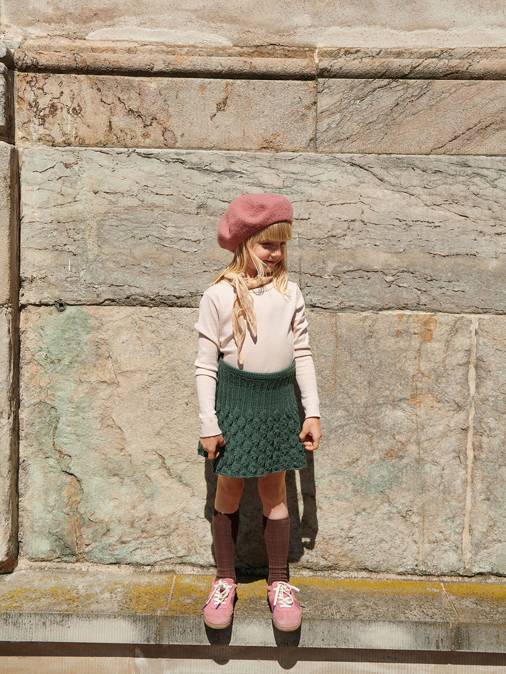 Sandnes Lilja Skirt Junior 2408_05 (22 m mönster st 3,5) - 3