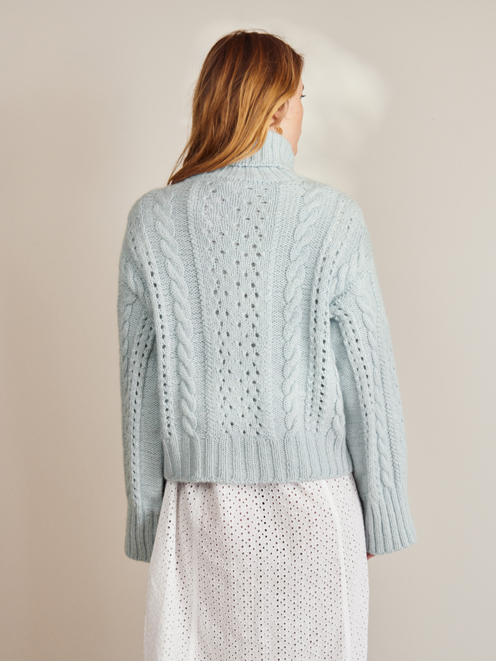 Sandnes Cornelia Sweater 2409_05 (17 m mönster st 4,5) - 4