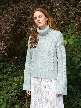 Sandnes Cornelia Sweater 2409_05 (17 m mönster st 4,5)