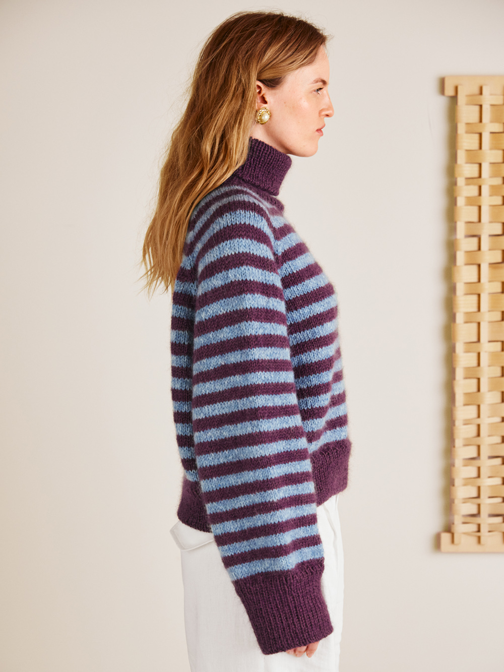 Sandnes South Sweater 2409_09 (16 m st 5) - 3