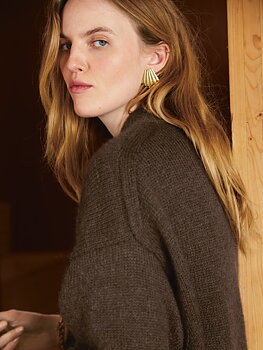 Sandnes Agnes Cardigan 2409_10 (21 m st 4)