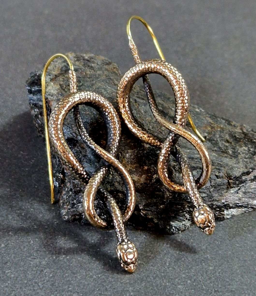 Örhängen Brons - Orm 