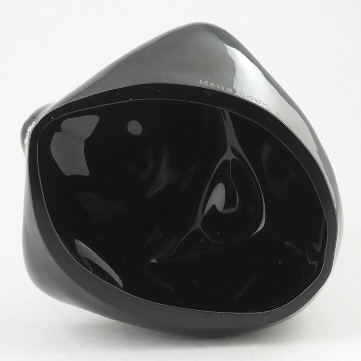 ルドビック・ロフグレン  My Wide Lifeシリーズ   サルの彫刻 ‟Joey  (ジョーイ)”  17cm  2011年 