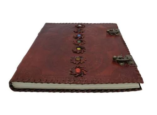Dagbok /Journal  läder -Mandala, Brun  - Chakra -7 stenar  - 33cm - 2