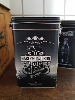  Kaffeburk Harley-Davidson