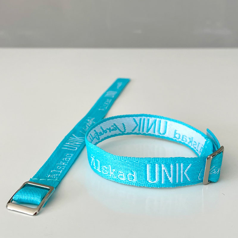 Armband – Älskad, Unik, Värdefull - Flera olika färger - 2