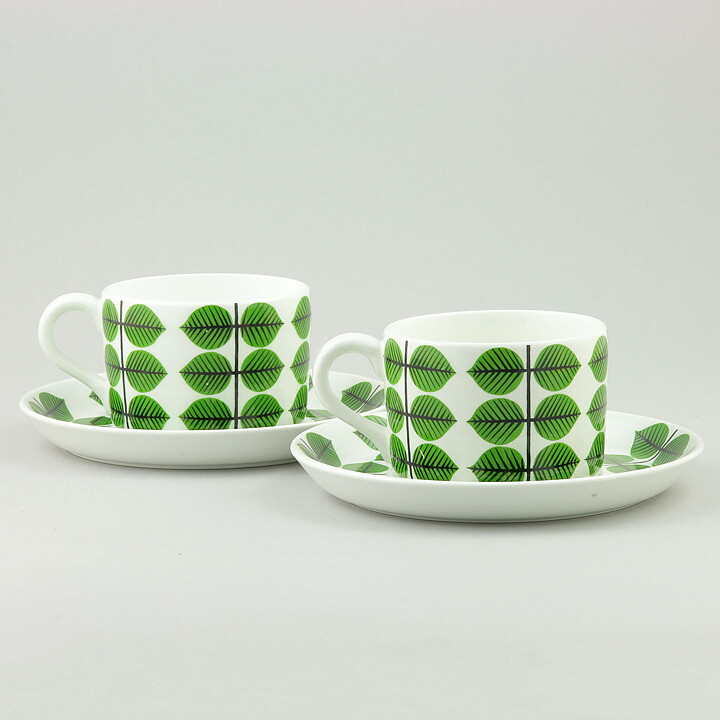 Stig Lindberg (Berså 1961) Two Teacups with Green Leaf Decor 11,5 cm (4)