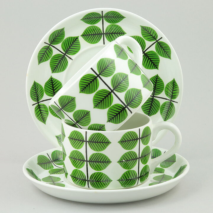 Stig Lindberg (Berså 1961) Two Teacups with Green Leaf Decor 11,5 cm (4)