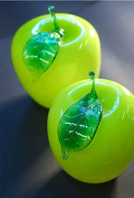 Manzana del conocimiento - Escultura de vidrio - 2
