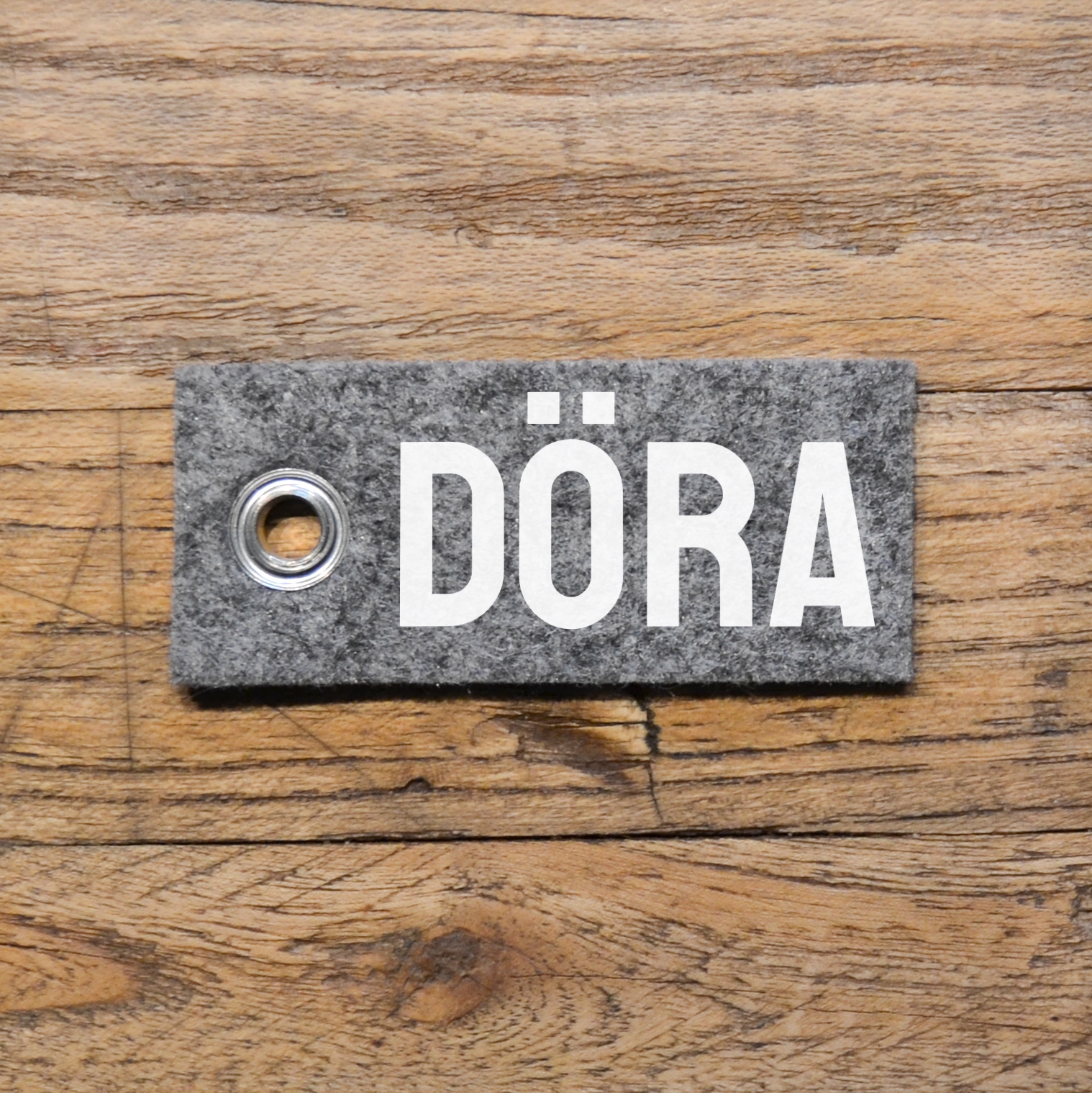 Nyckelbricka (kort) "Döra"
