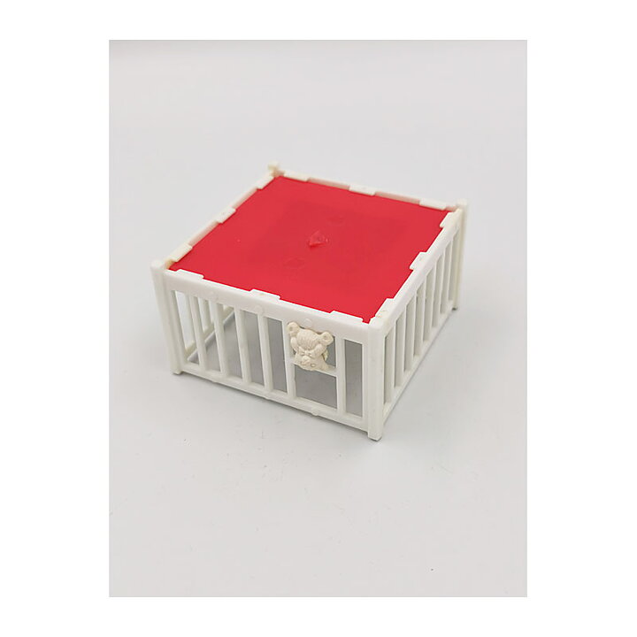Dollhouse Second Hand - Playpen
