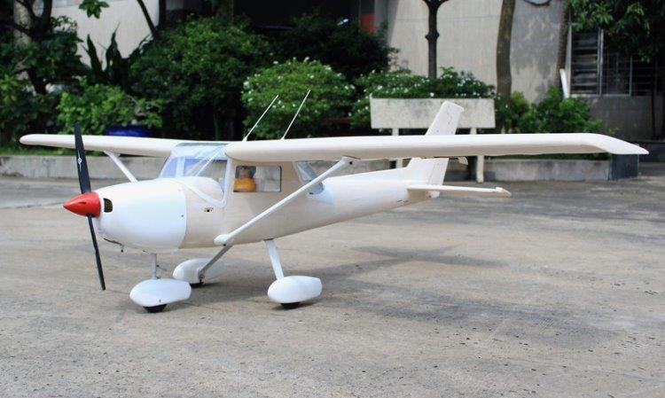Seagull Cessna 152 Master Scale Edition Aerobat Byggsats 203cm - 11