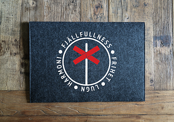 Laptopfodral - "Fjällfullness" Ledkryss II