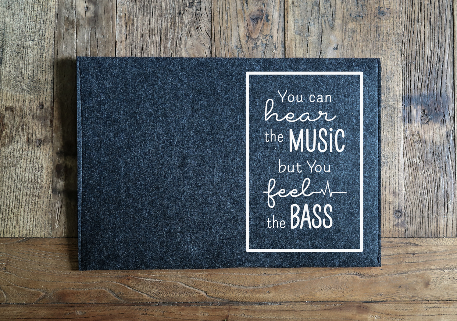 Laptopfodral - Bass Quote