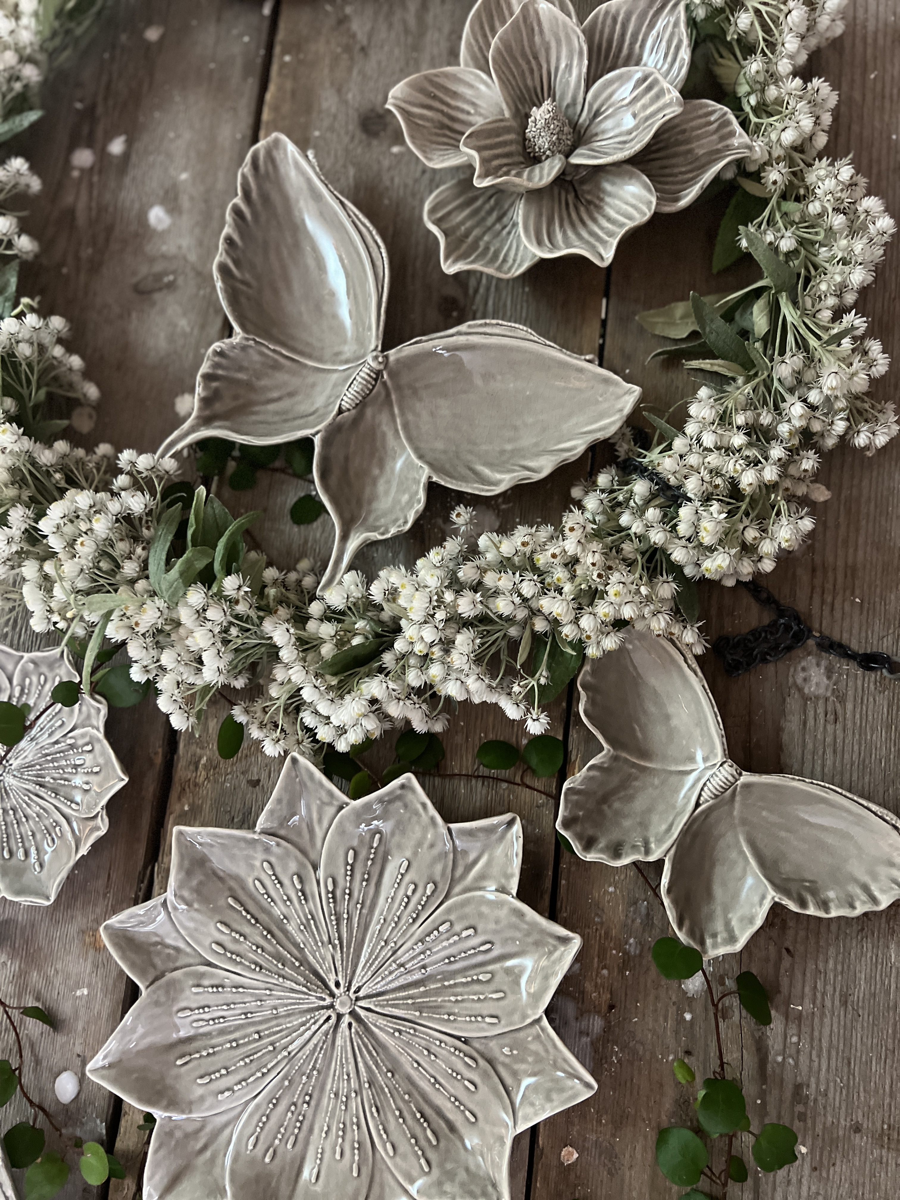 Plate - Assiette - Butterfly - Porcelain - Grey - Ceramic - Medium - 2