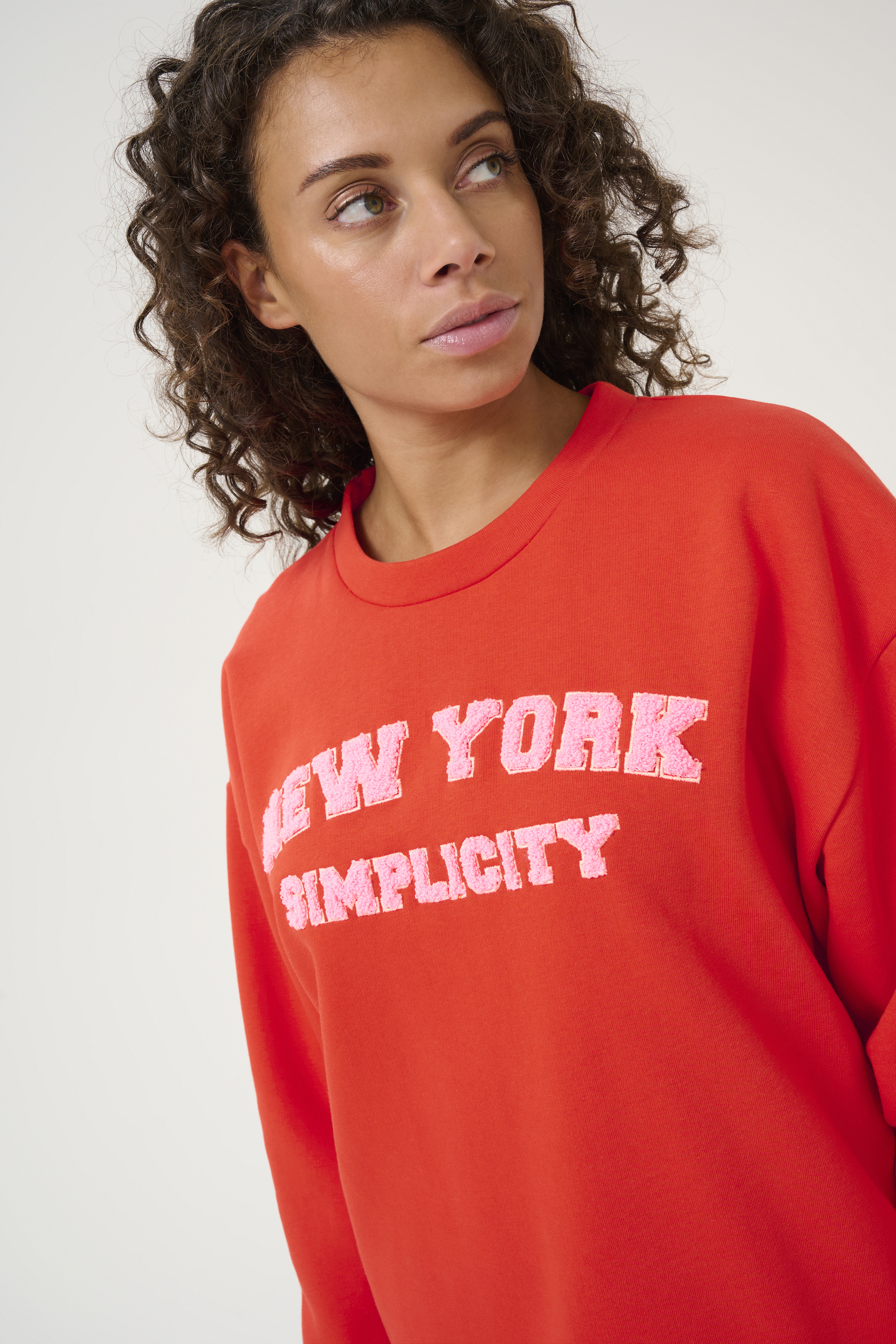 CUchira Charlie Sweatshirt Fiery Red