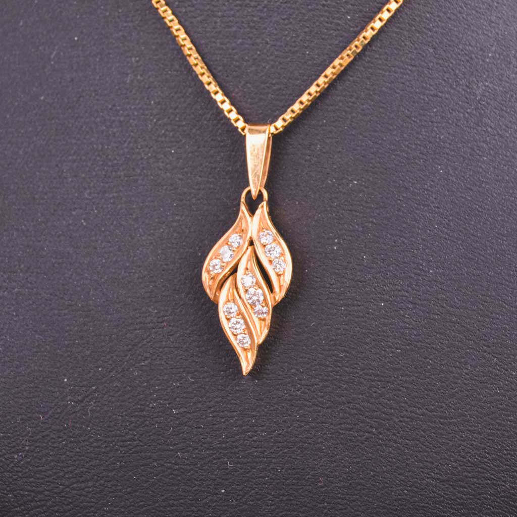 Kultainen riipus, pyöreä, 0,24ct timantteja Vintage - 3