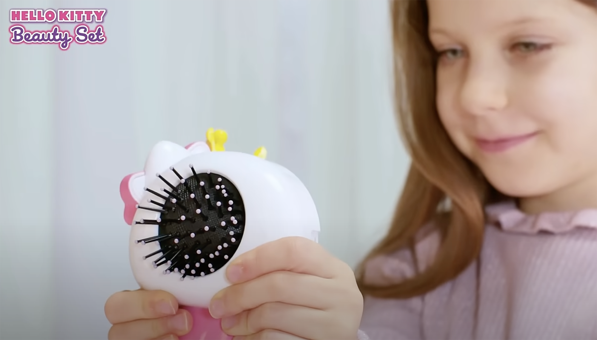Hello Kitty Beauty Set med 4 st accessoarer - Sweet - 14