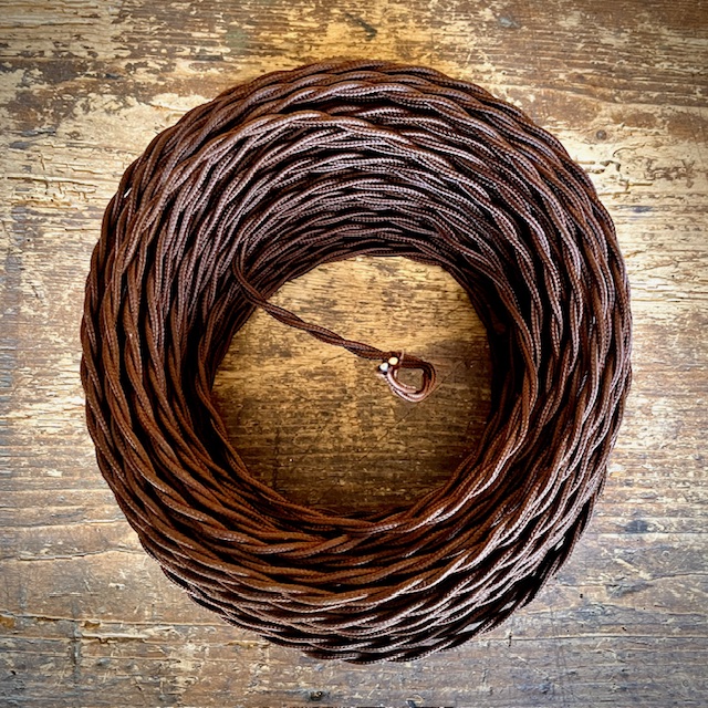 Tvinnad textilkabel mörkbrun - 0,5 m - 2 x 0,75mm²