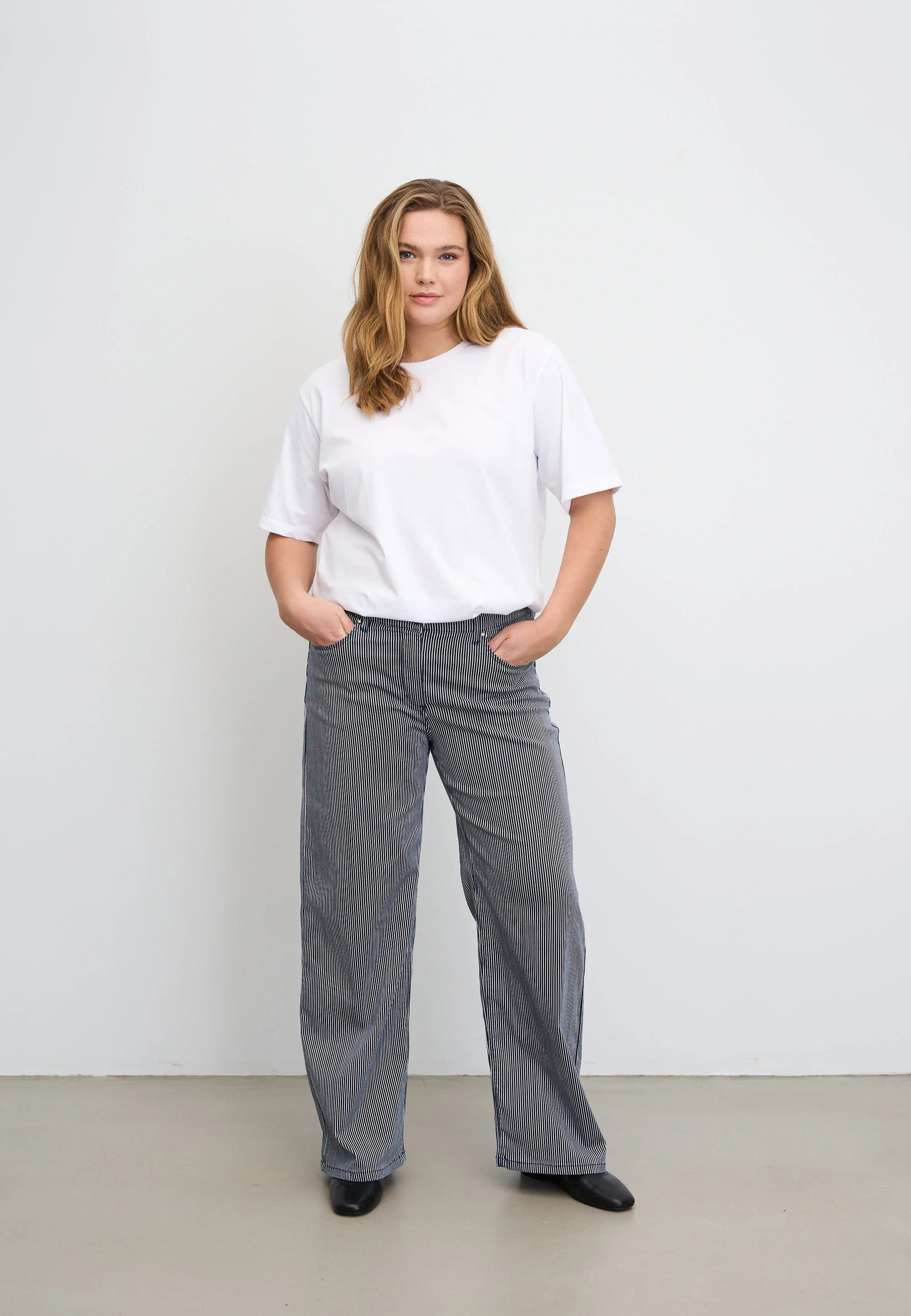 Carol Loose ML - Laurie - 6