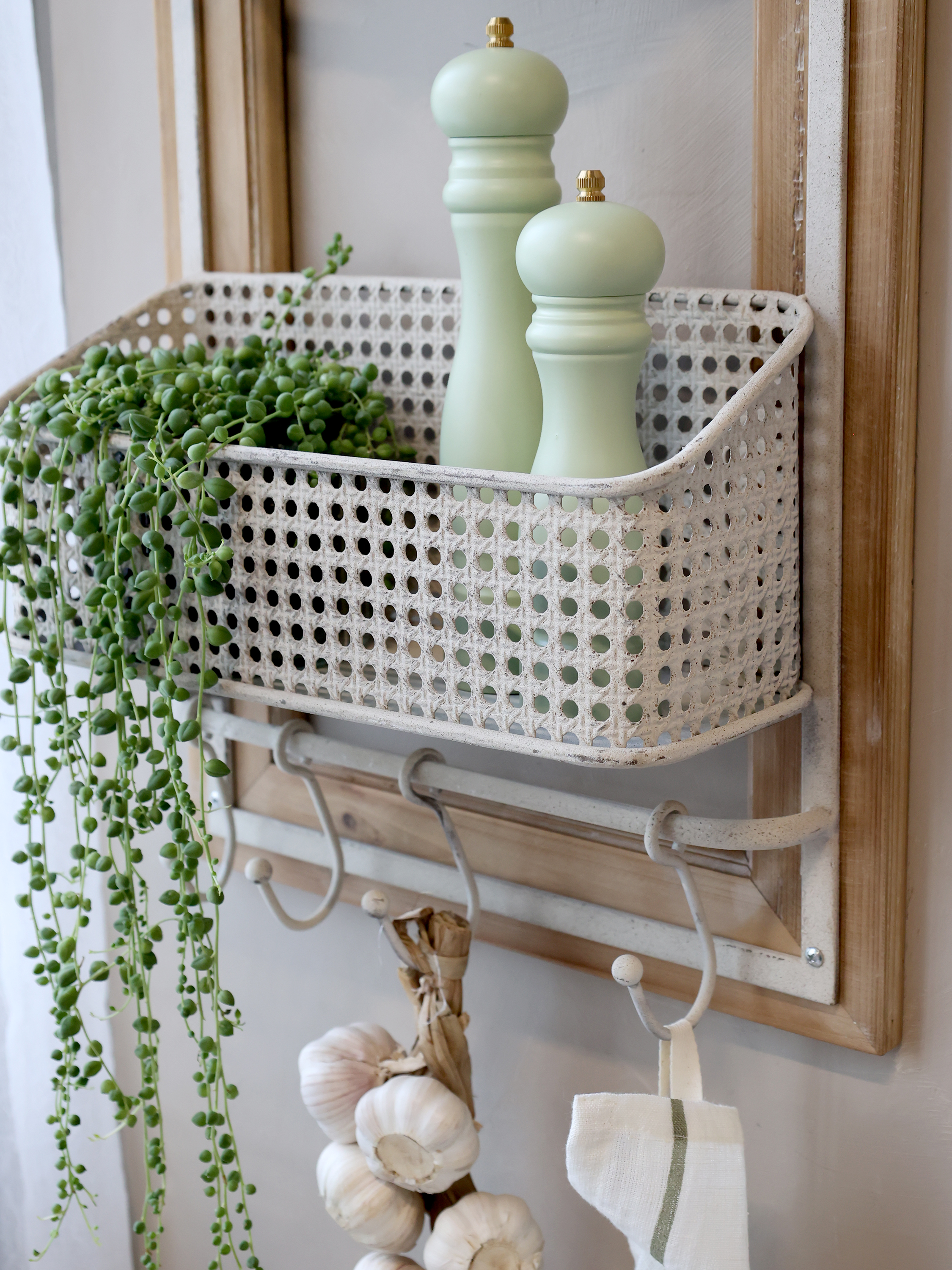 Hållare med krokar och korg - Hållare - H90/L40/B15 cm - Antik Creme - 5