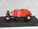 Ford  1932 High Boy Roadster 1:18 Ertl  ( Sliten Kartong )